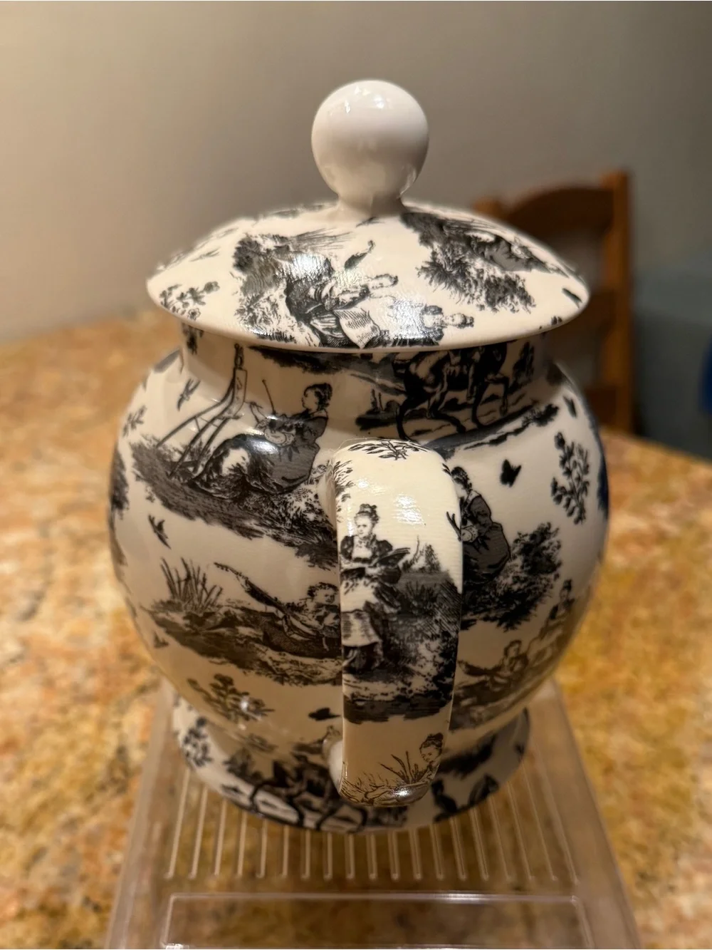 Arthur Wood Classic Black and Cream Toile Ceramic Teapot with Lid